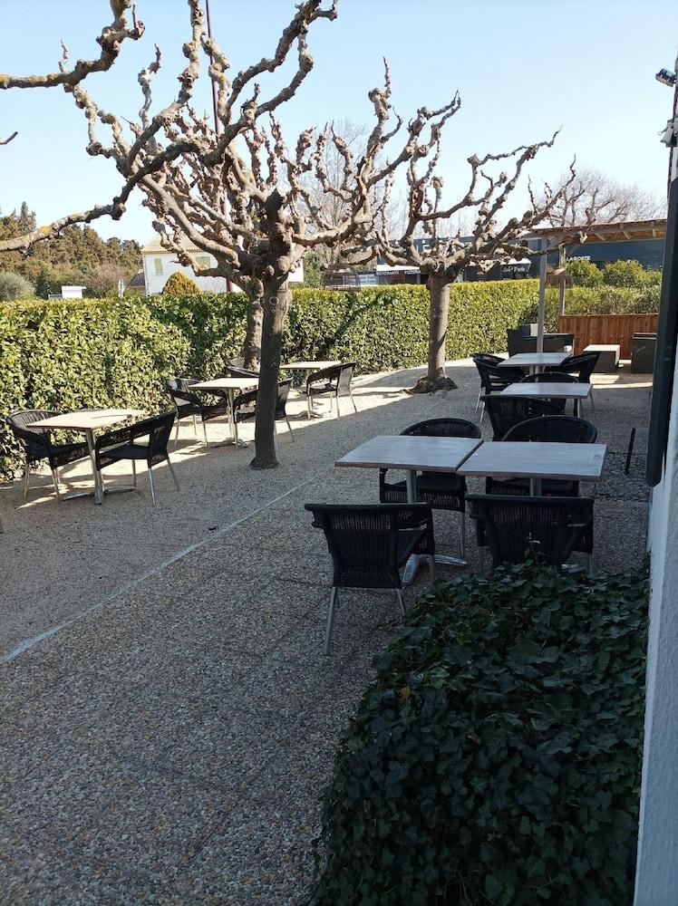 B&B Hotel Avignon Sud Parc Des Expositions Dış mekan fotoğraf